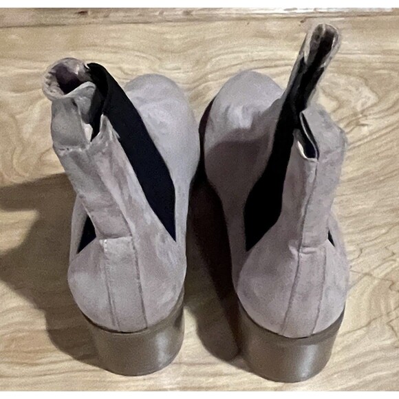 Forever 21 Chelsea Boots Pointed Toe Suede Heeled Size Womens 6 - Picture 6 of 11